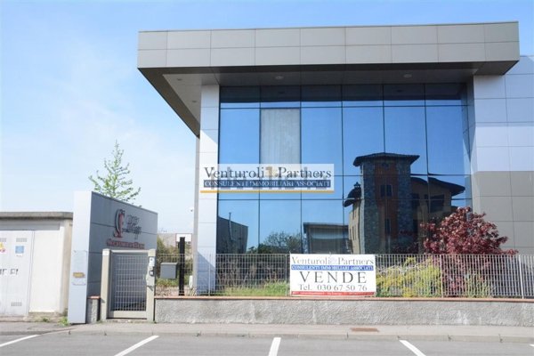 capannone in vendita a Rudiano
