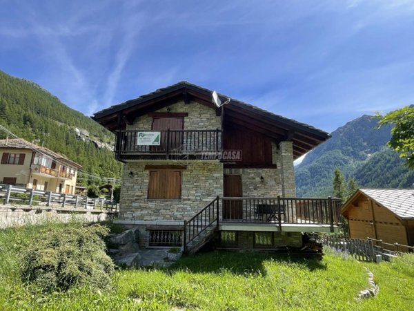 casa indipendente in vendita a Ceresole Reale