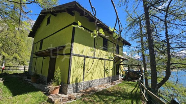 casa indipendente in vendita a Ceresole Reale