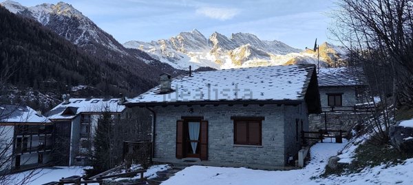 casa indipendente in vendita a Ceresole Reale