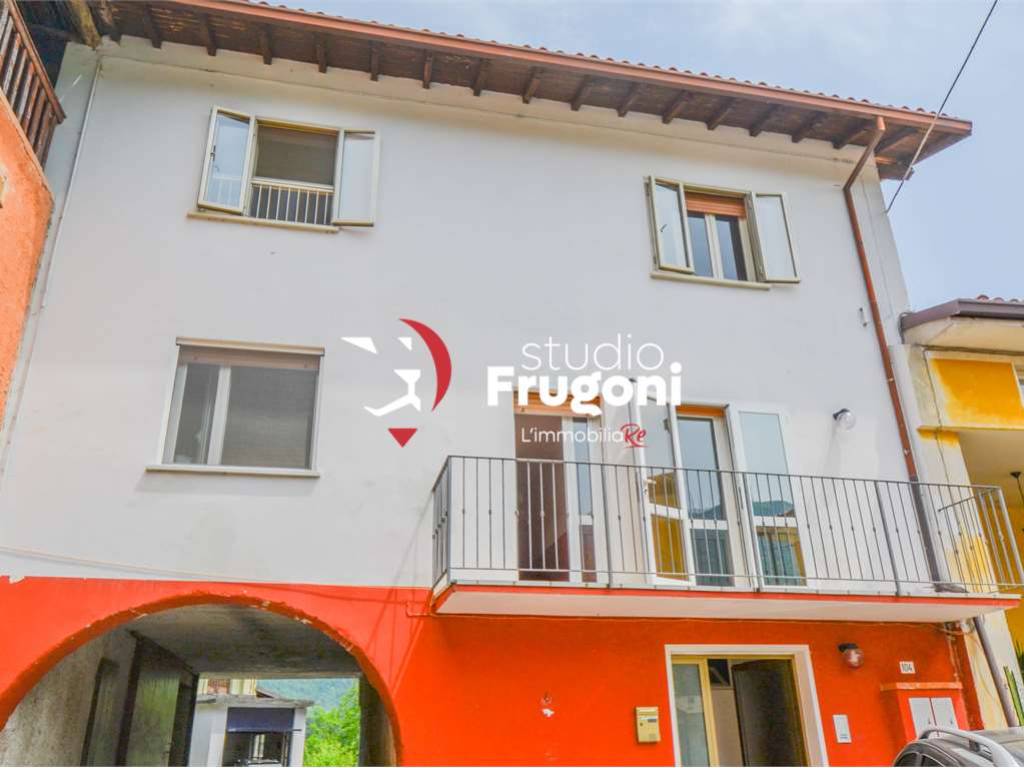 appartamento in vendita a Sabbio Chiese in zona Clibbio