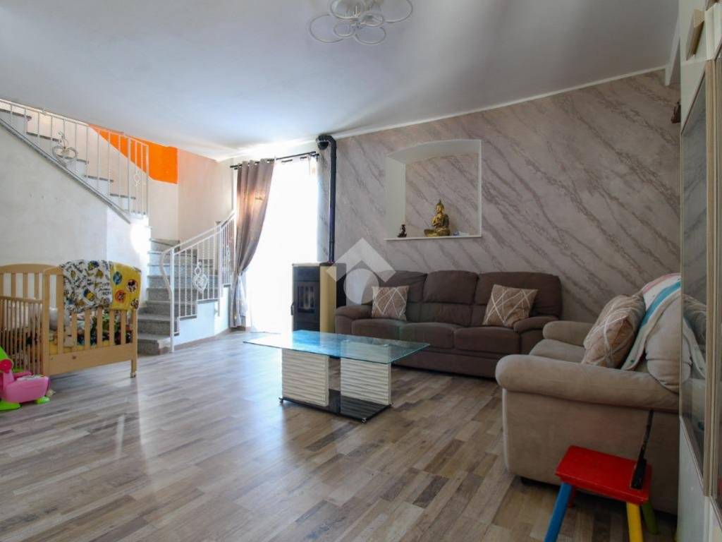 casa indipendente in vendita a Sabbio Chiese