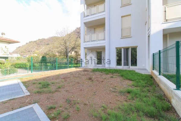 appartamento in vendita a Sabbio Chiese