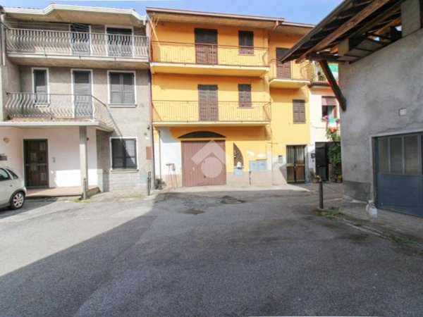 casa indipendente in vendita a Sabbio Chiese in zona Sabbio