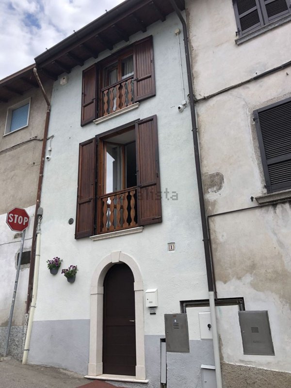 appartamento in vendita a Sabbio Chiese