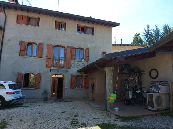 casa indipendente in vendita a Sabbio Chiese