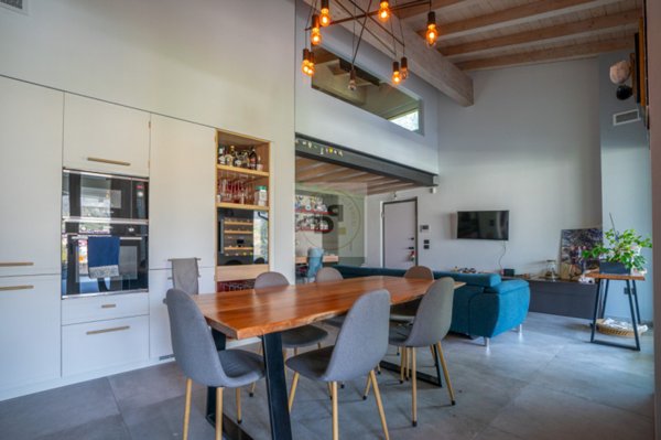 casa indipendente in vendita a Sabbio Chiese