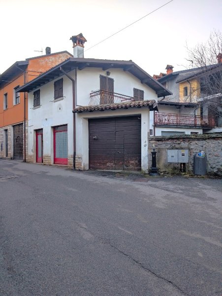 casa indipendente in vendita a Sabbio Chiese