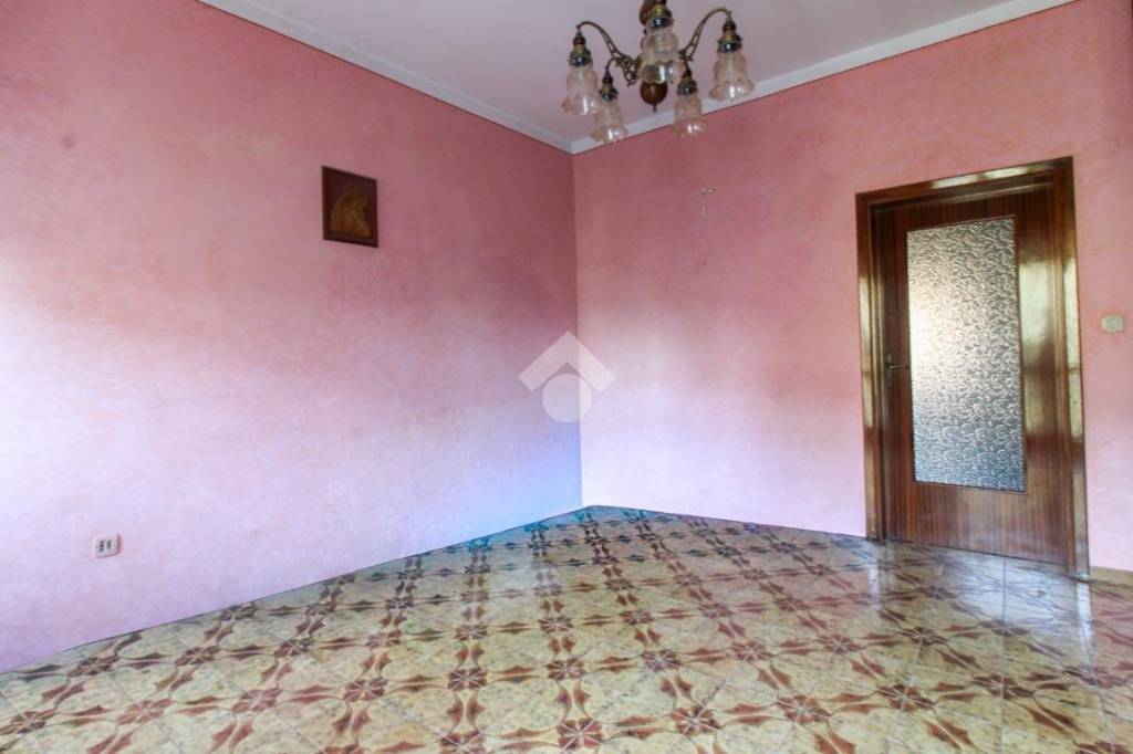 casa indipendente in vendita a Sabbio Chiese in zona Sabbio