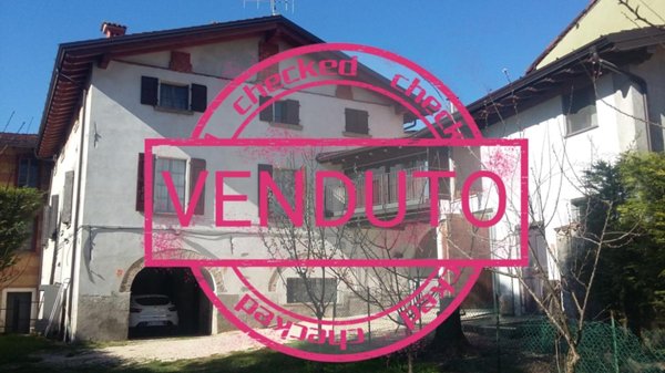 casa indipendente in vendita a Sabbio Chiese in zona Sabbio