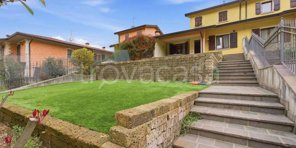 casa indipendente in vendita a Sabbio Chiese