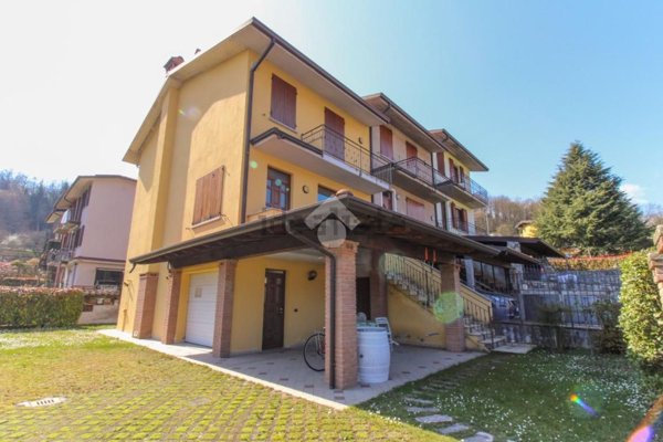 casa indipendente in vendita a Sabbio Chiese in zona Sabbio