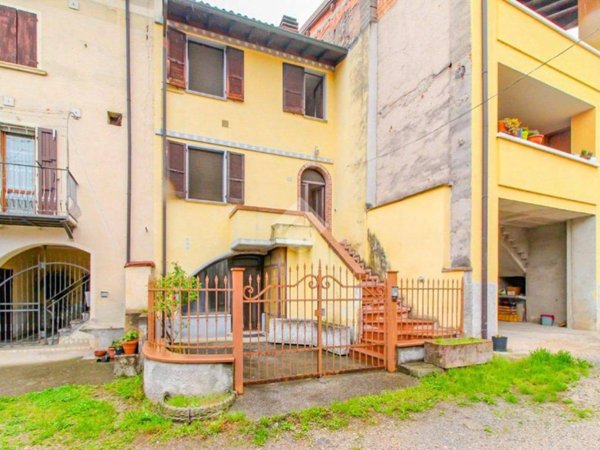 casa indipendente in vendita a Sabbio Chiese