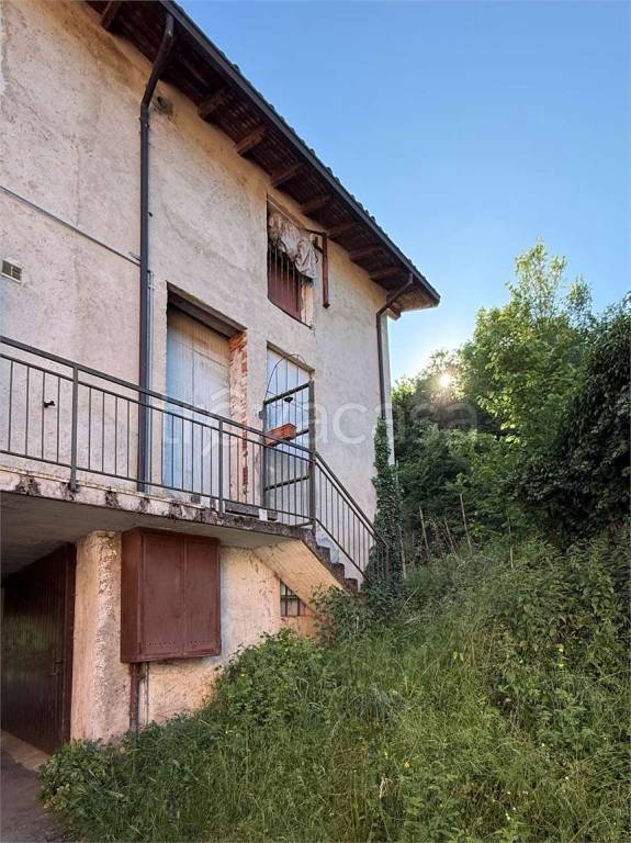 appartamento in vendita a Sabbio Chiese in zona Clibbio