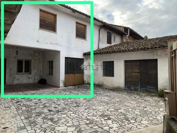 appartamento in vendita a Sale Marasino