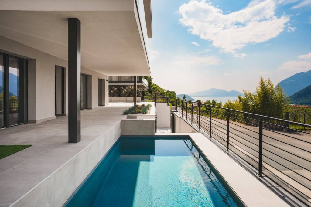 casa indipendente in vendita a Sale Marasino