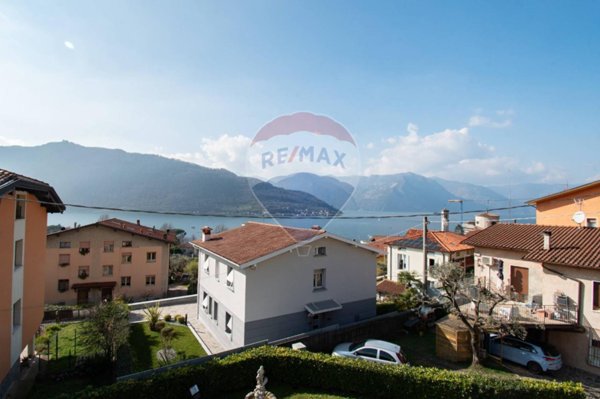 appartamento in vendita a Sale Marasino