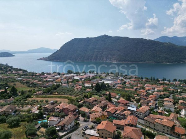 appartamento in vendita a Sale Marasino