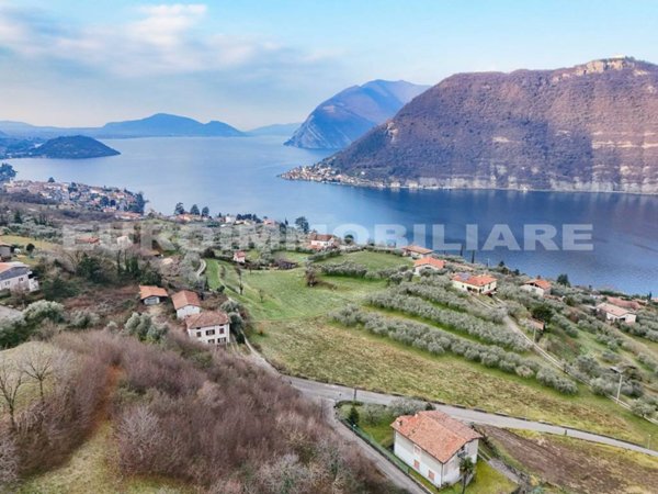 casa indipendente in vendita a Sale Marasino