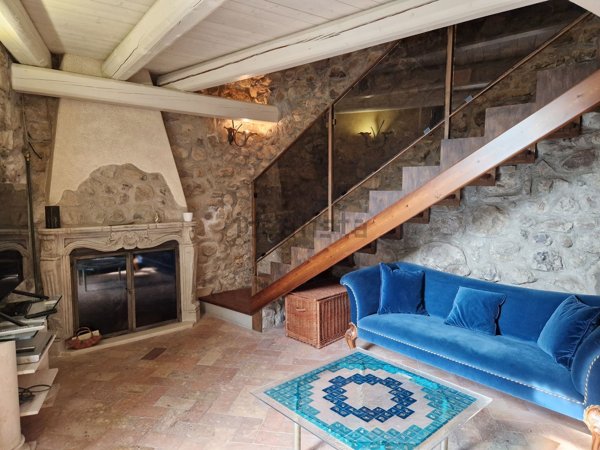 casa indipendente in vendita a Sale Marasino