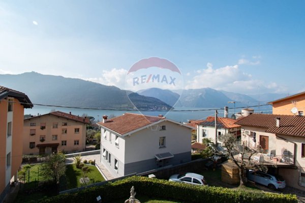 appartamento in vendita a Sale Marasino