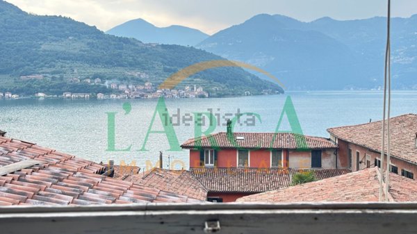 appartamento in vendita a Sale Marasino