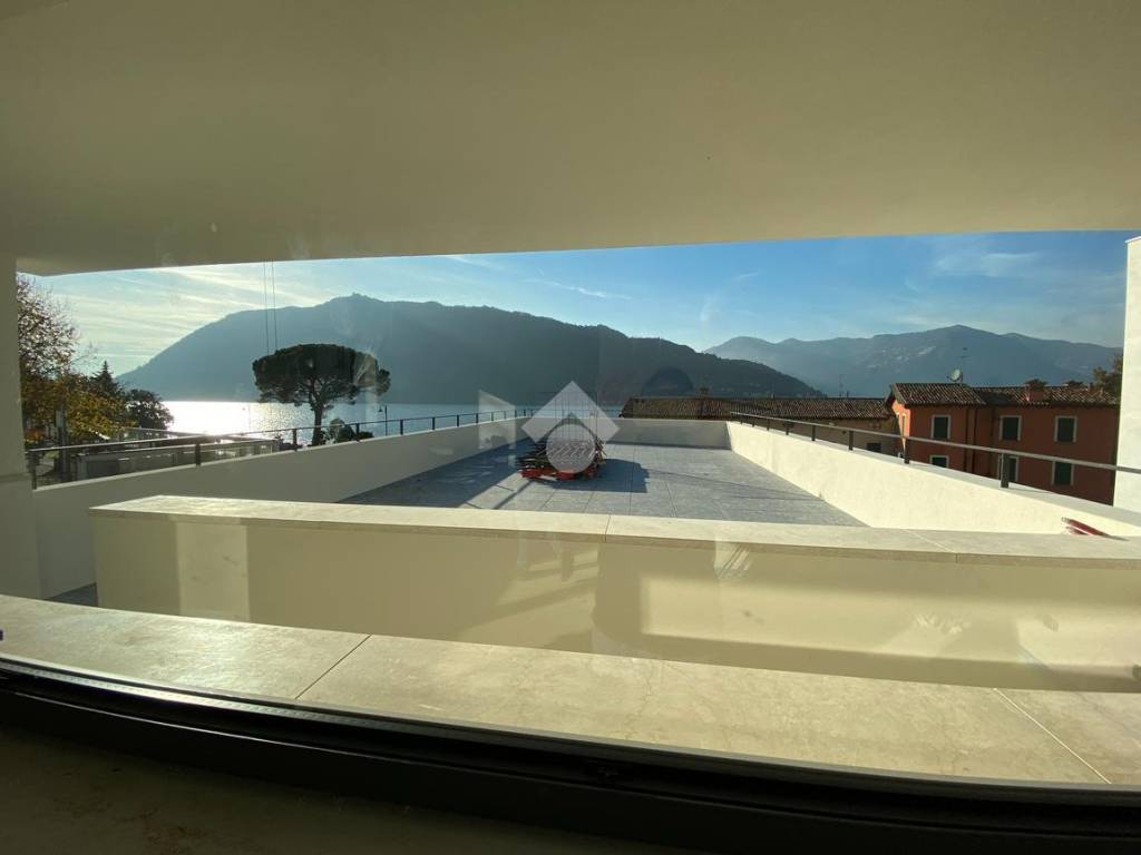 appartamento in vendita a Sale Marasino