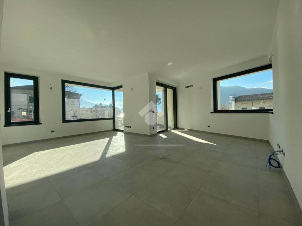 appartamento in vendita a Sale Marasino