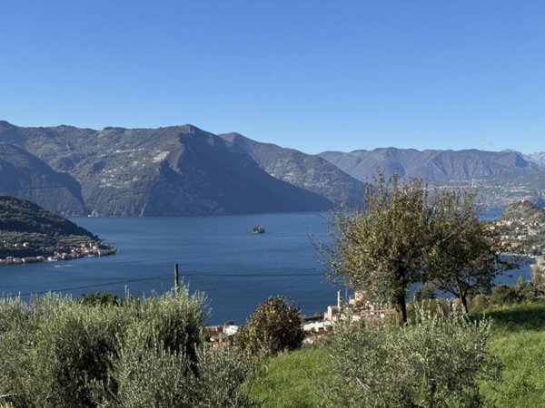 appartamento in vendita a Sale Marasino