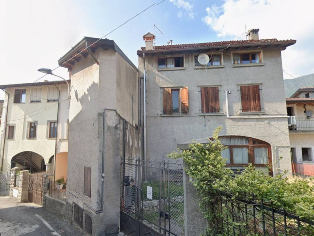 appartamento in vendita a Sale Marasino