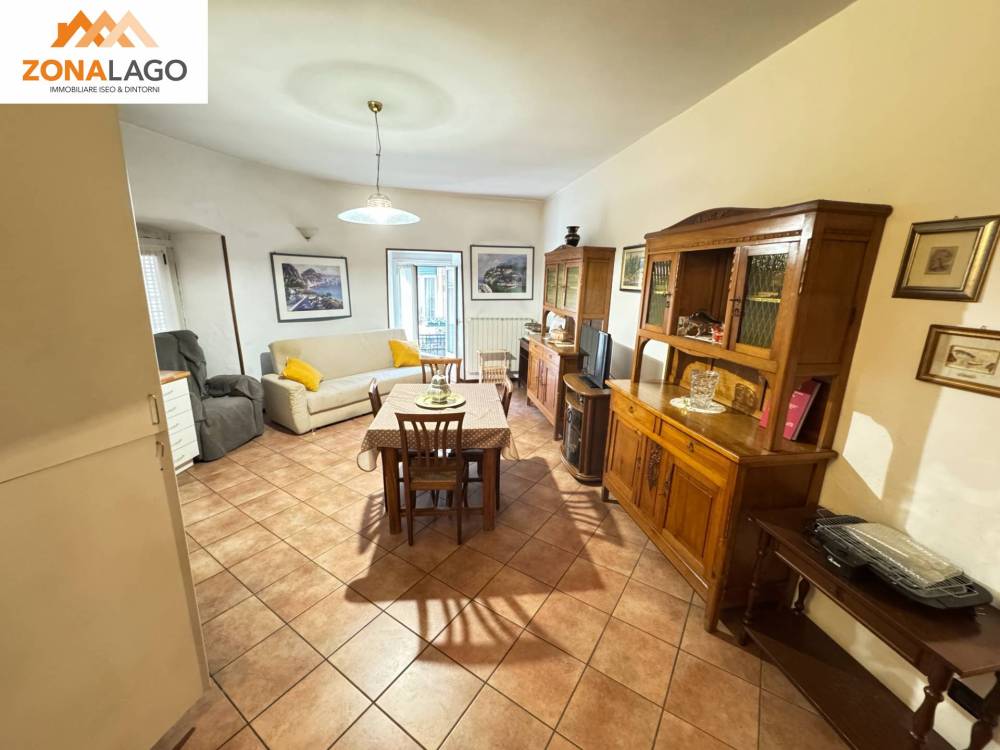 appartamento in vendita a Sale Marasino