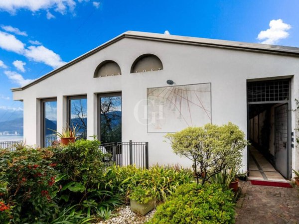 casa indipendente in vendita a Sale Marasino