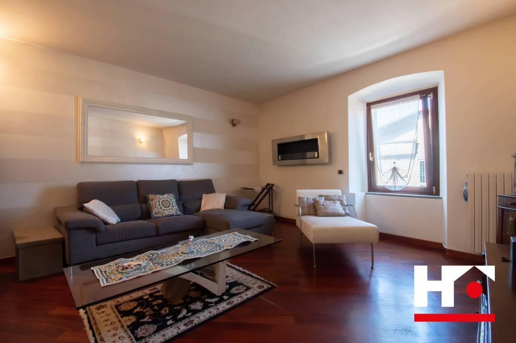 appartamento in vendita a Sale Marasino