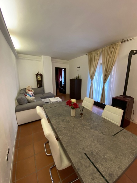 appartamento in vendita a Sale Marasino