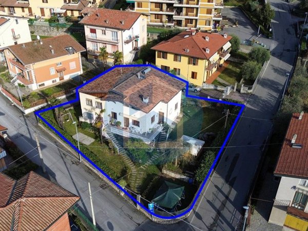 casa indipendente in vendita a Sale Marasino