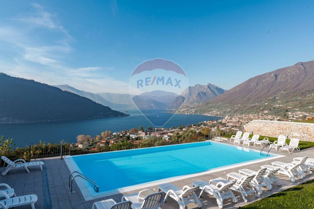 appartamento in vendita a Sale Marasino