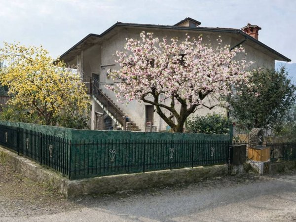 appartamento in vendita a Sale Marasino