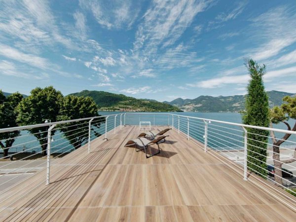 casa indipendente in vendita a Sale Marasino
