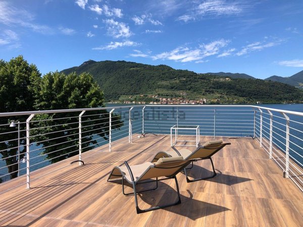 appartamento in vendita a Sale Marasino