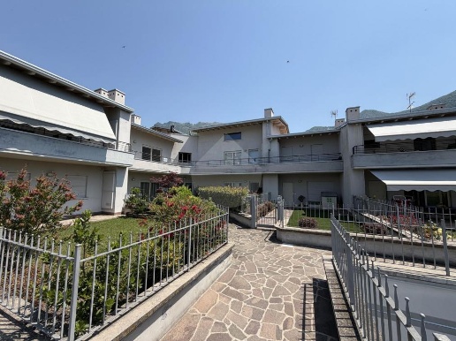 appartamento in vendita a Sale Marasino