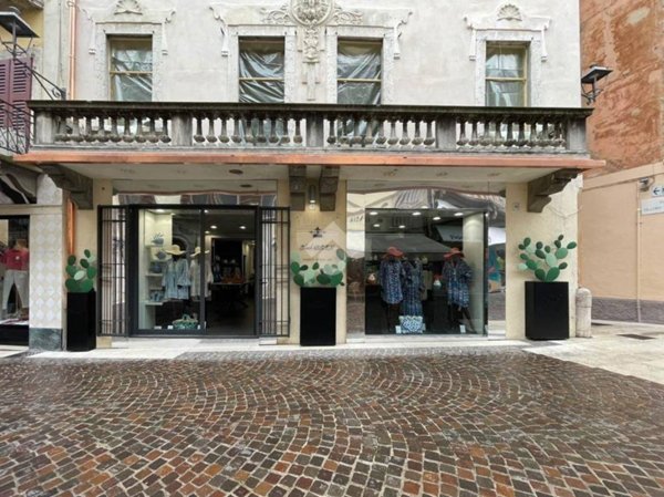appartamento in vendita a Salò