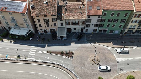monolocale in vendita a Salò in zona Cunettone
