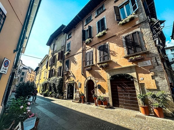 appartamento in vendita a Salò