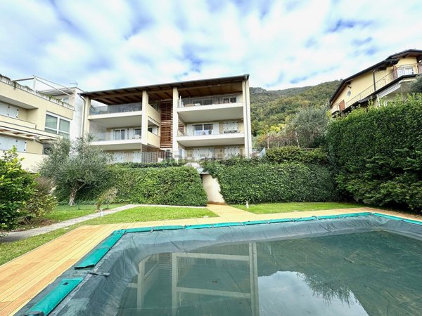 appartamento in vendita a Salò in zona Renzano
