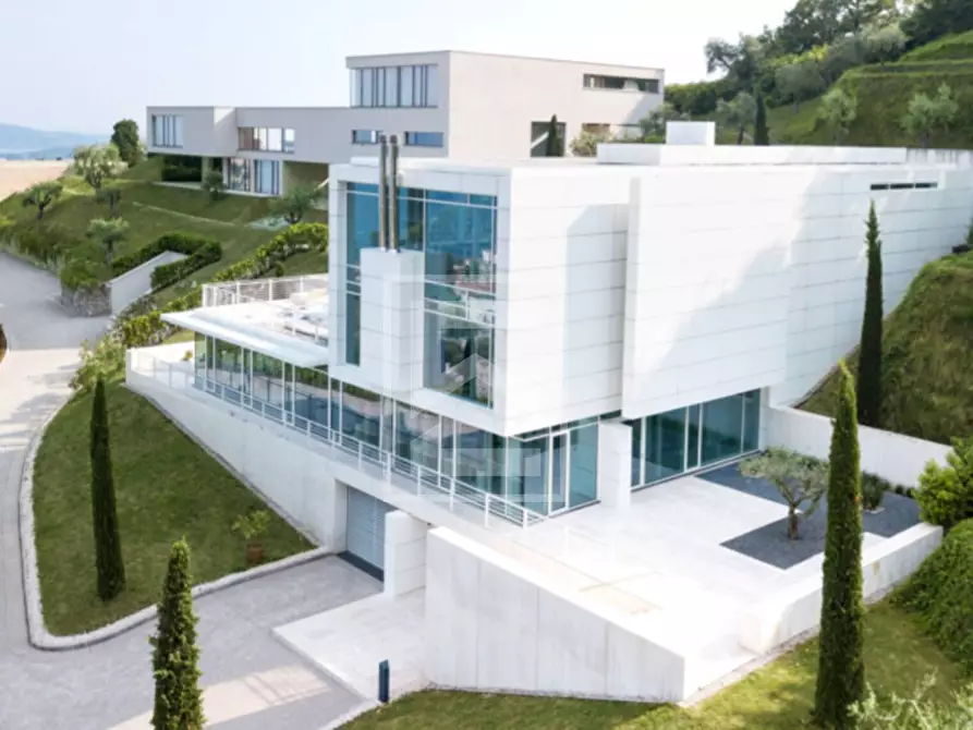 casa indipendente in vendita a Salò in zona Villa