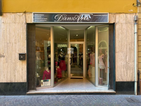 negozio in vendita a Salò