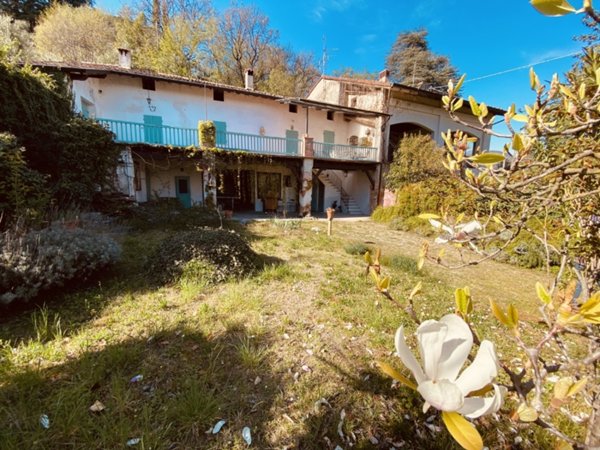 casa indipendente in vendita a Salò