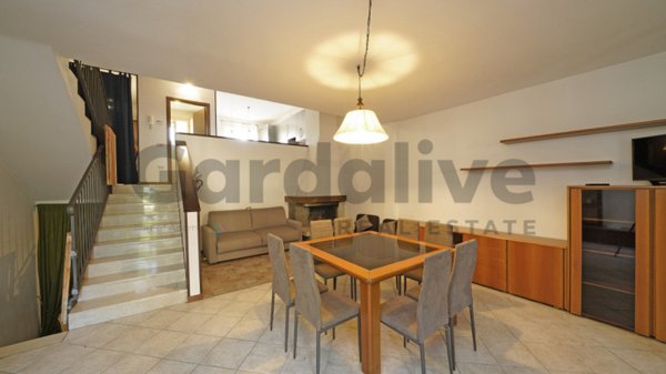 casa indipendente in vendita a Salò in zona Cunettone