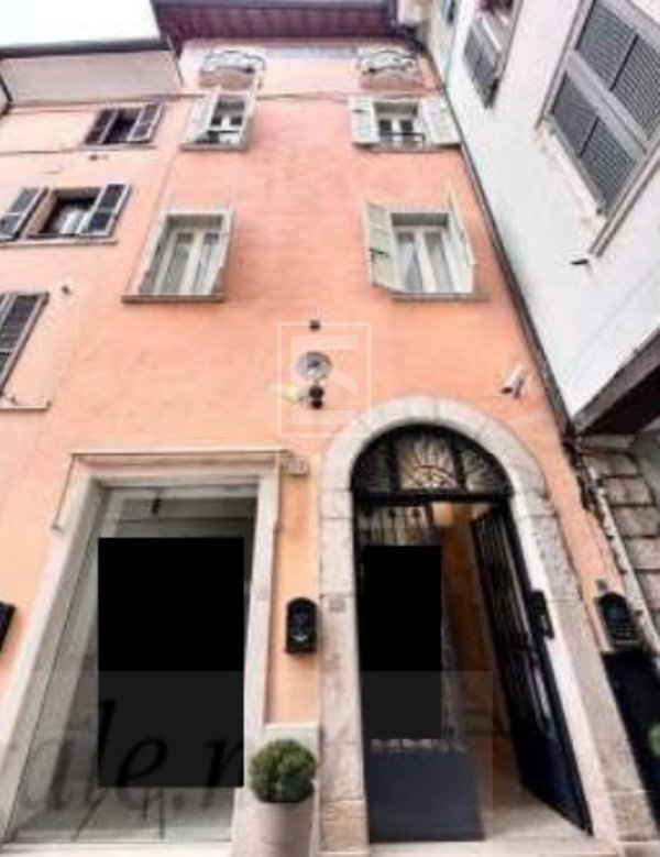 appartamento in vendita a Salò