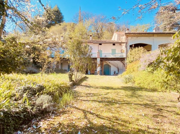 casa indipendente in vendita a Salò